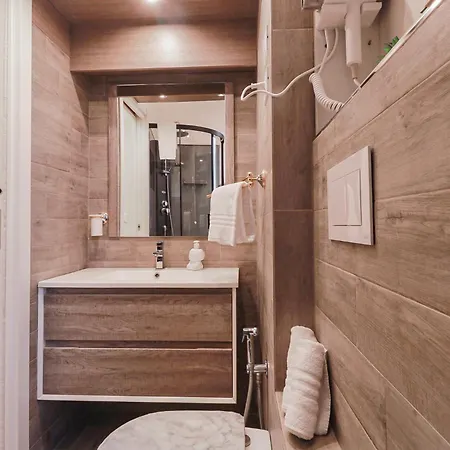 H11 Centodiciotto Centro - شقة