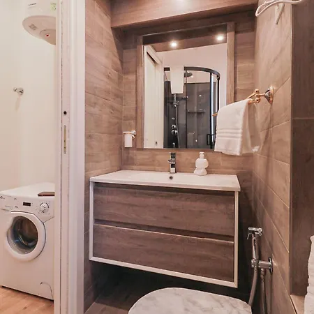 H11 Centodiciotto Centro - *